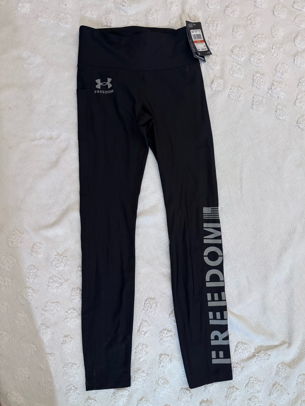 NWT-Under ARMOUR High rise freedom leggings-SZ S
